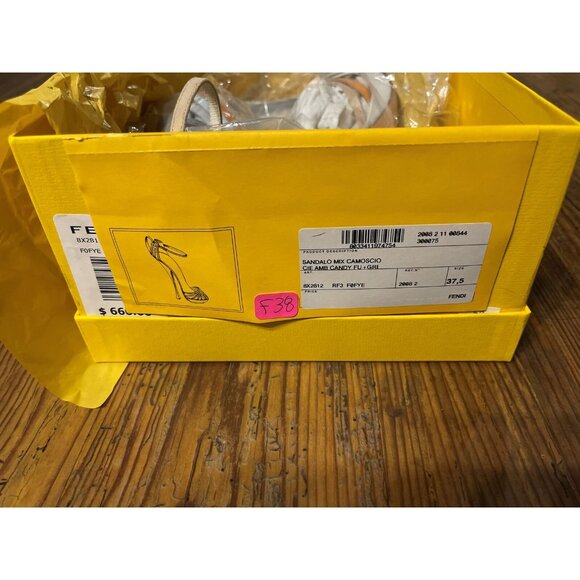 Fendi Platform Suede Sandals Sex and the City Style 37.5 EU - 7.5 US New In Box - Picture 3 of 3